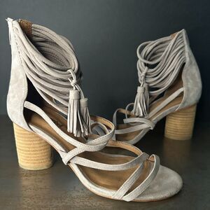 Jeffrey Campbell Block Heel Strappy Heel Sandals 7.5 Boho Chic Suede Taupe Gray